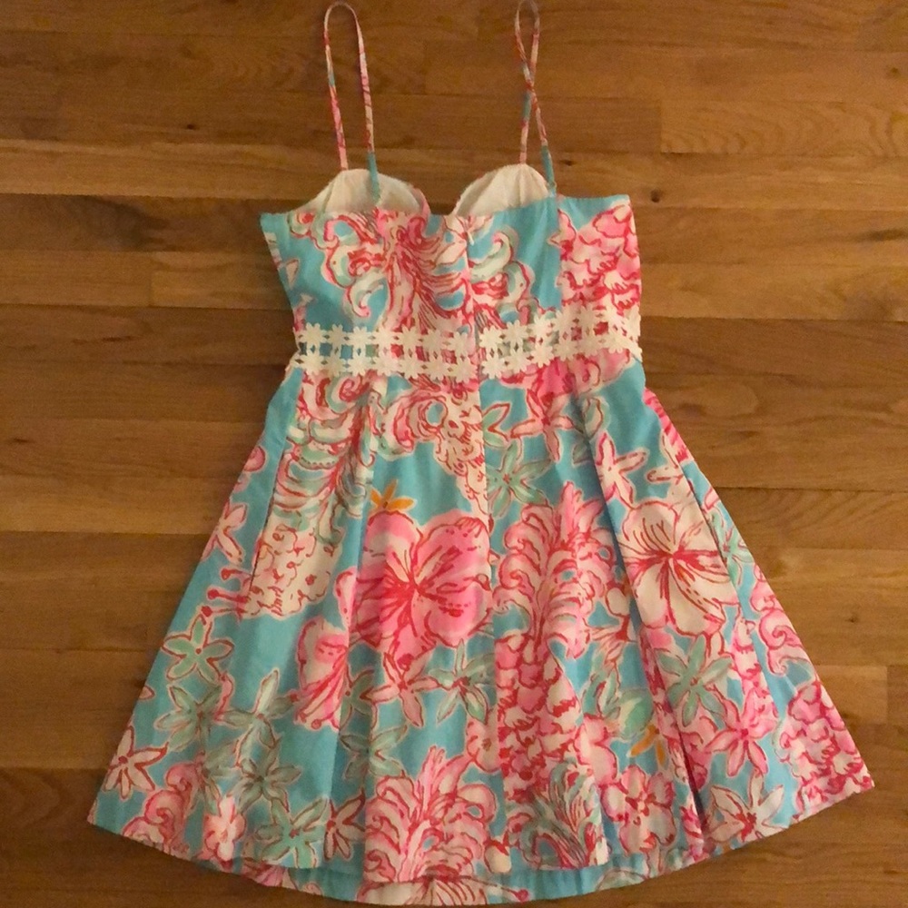 Lily Pulitzer fit and flare - Picture 2 of 2